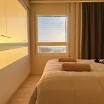 Cozy With 2br And Sauna
